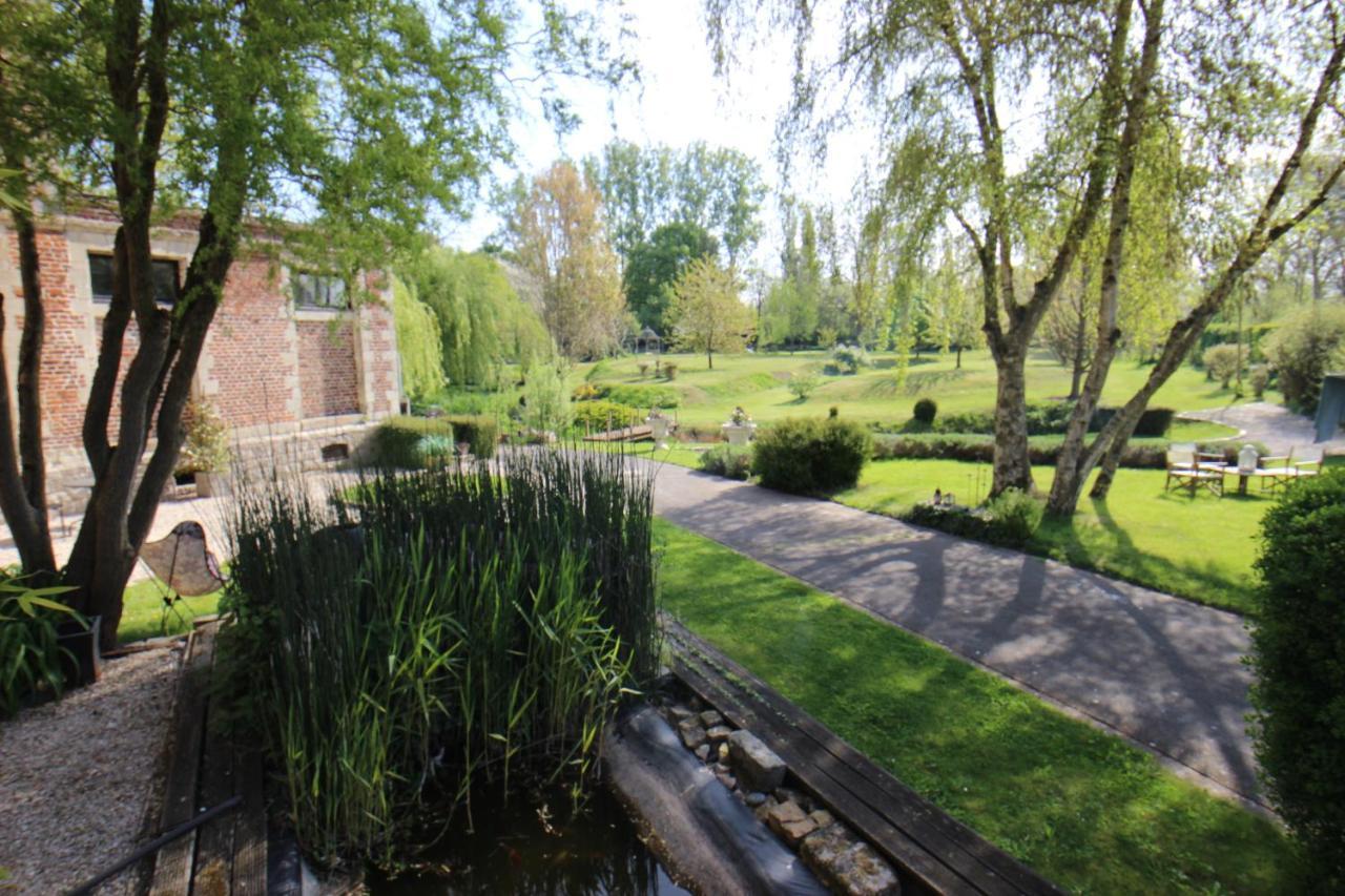 Chateau De Ruesnes Bagian luar foto