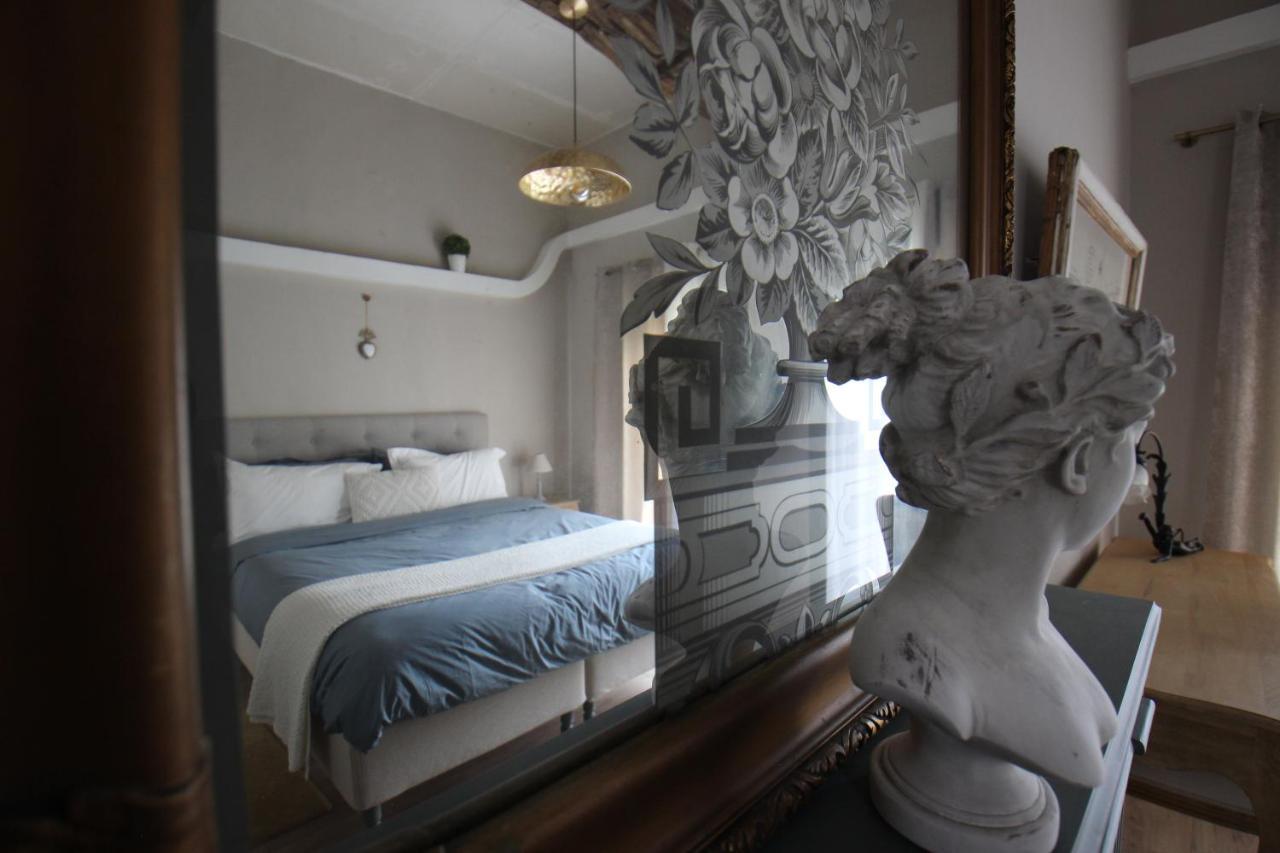 Chateau De Ruesnes Bagian luar foto