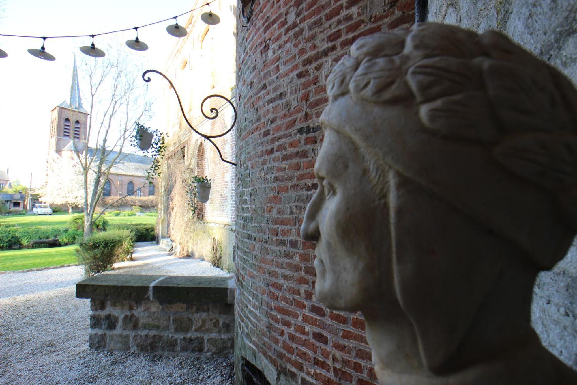 Chateau De Ruesnes Bagian luar foto